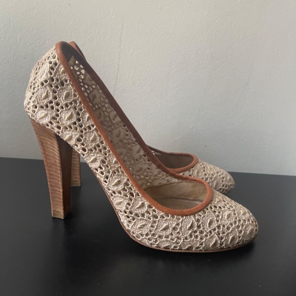 ETRO heels - Picture 1 of 10